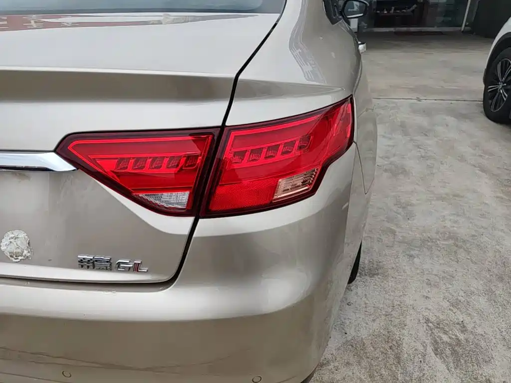 Geely Emgrand GL — миниатюра 8
