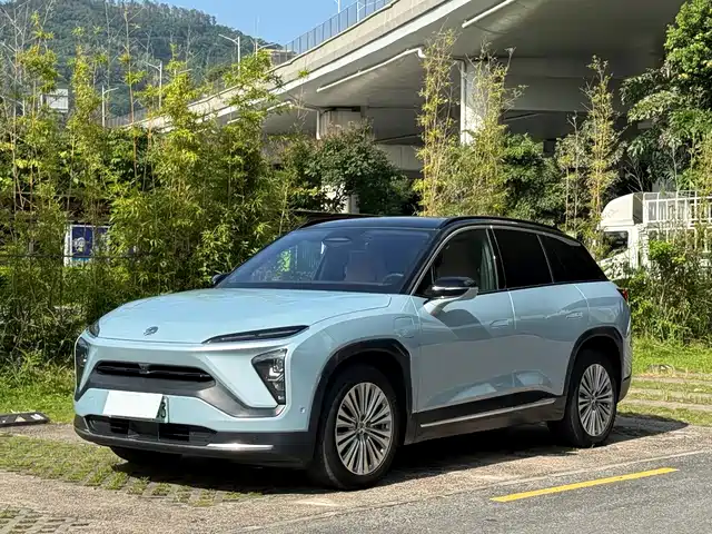 2022 Nio ES6