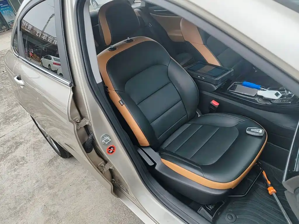Geely Emgrand GL — миниатюра 25