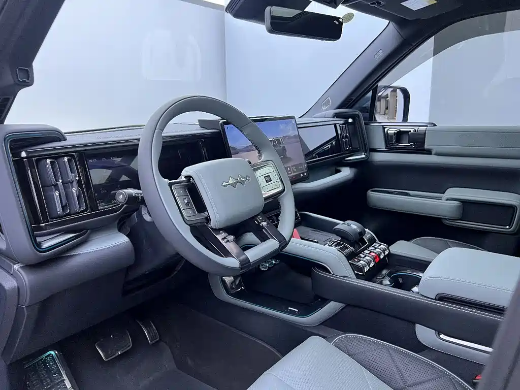 FANG CHENG BAO LEOPARD 5