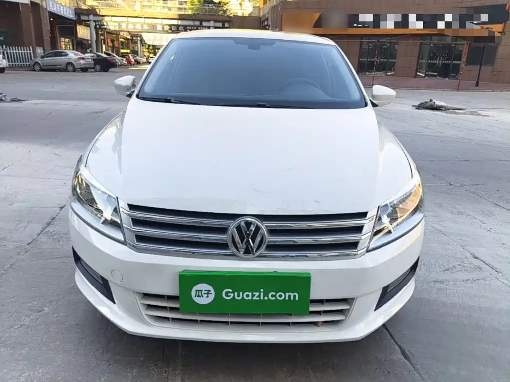 Volkswagen Santana — миниатюра 3