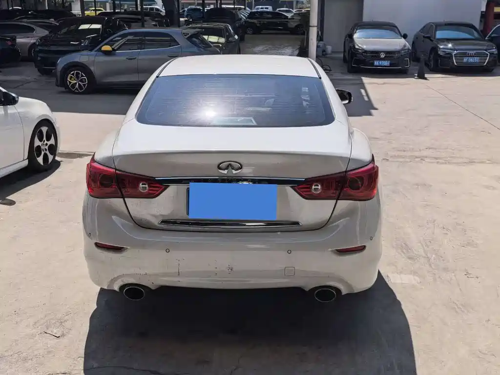 Infiniti Q50L — миниатюра 7