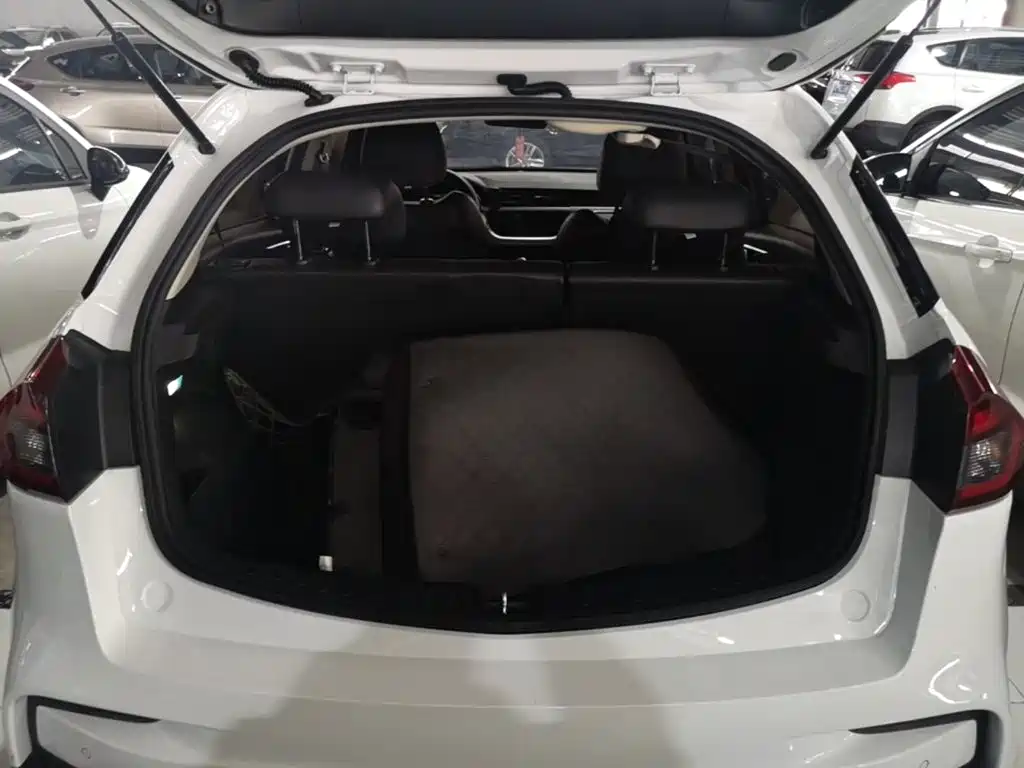 Geely Vision X3 — миниатюра 19