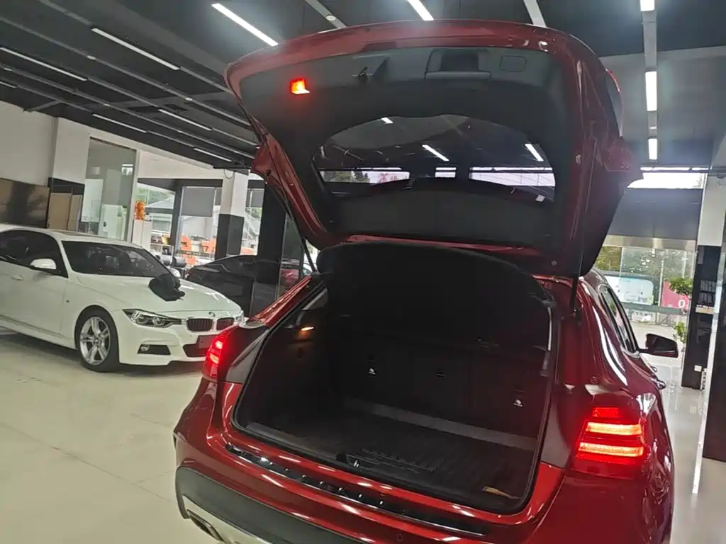 Mercedes-Benz GLA — миниатюра 19
