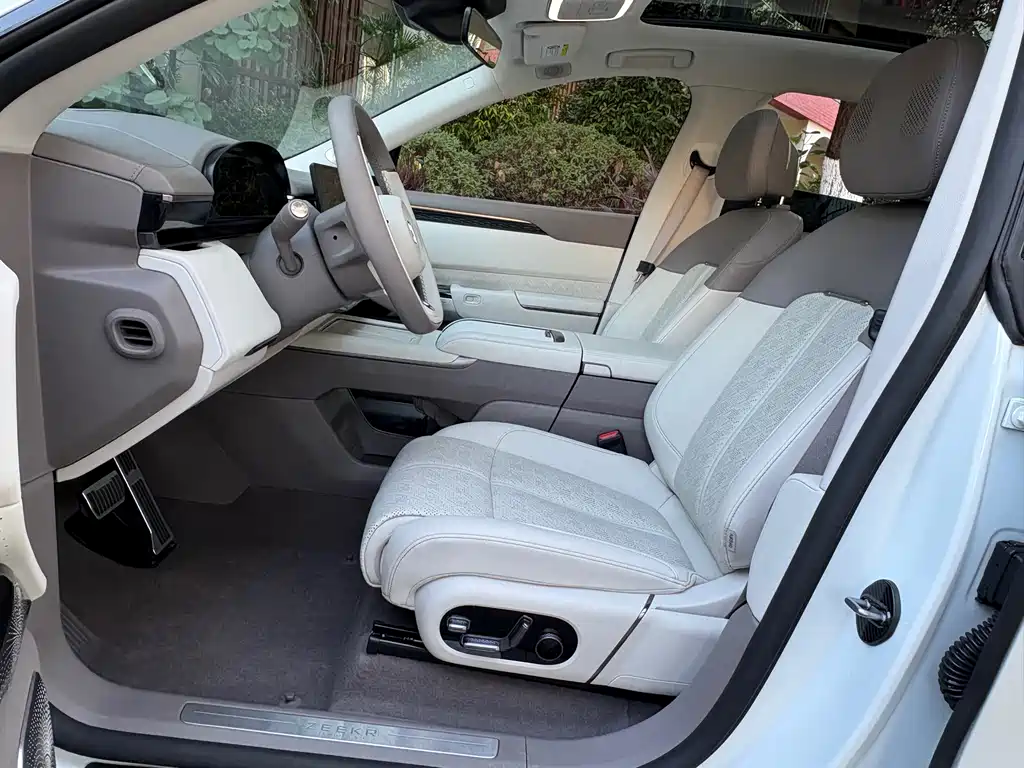 ZEEKR EXTREME KRYPTON 7X