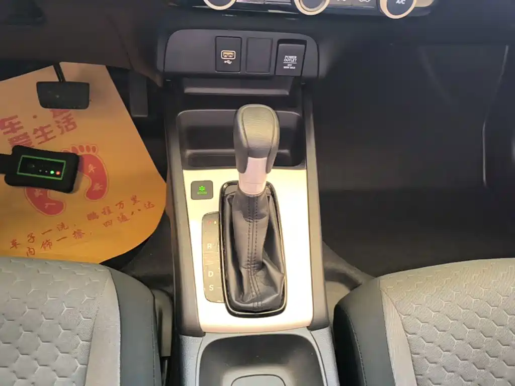 Honda Fit — миниатюра 14
