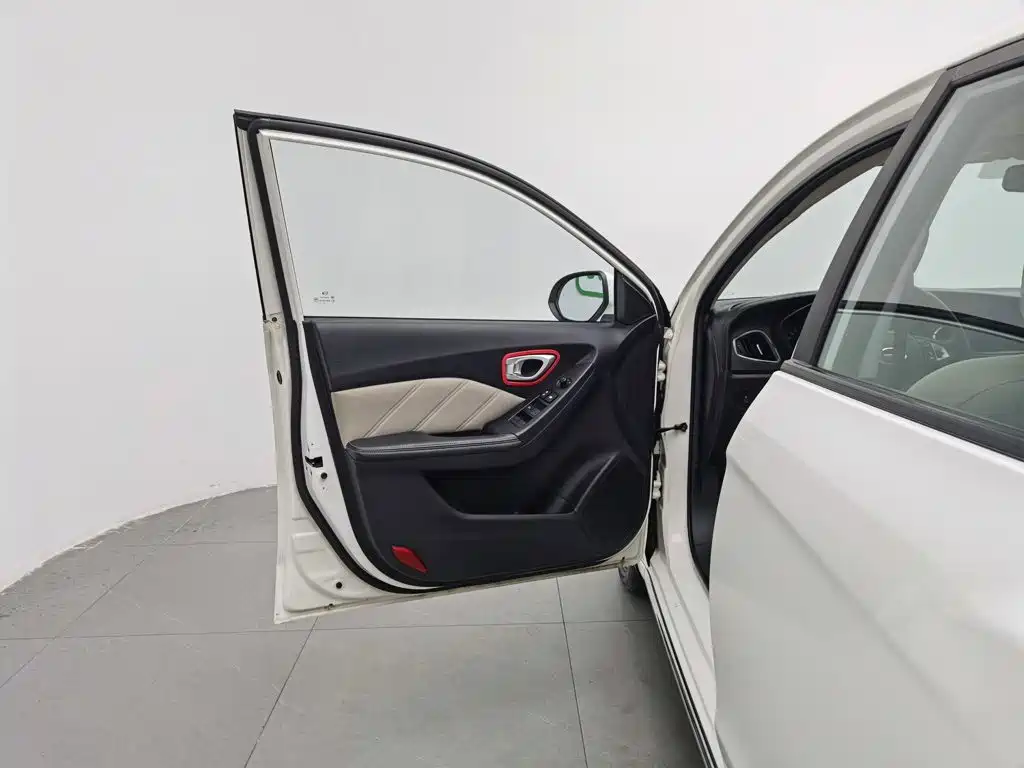 GAC Motor Trumpchi GA3S — миниатюра 8