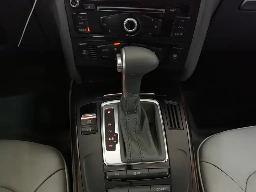 Audi A4L — миниатюра 13