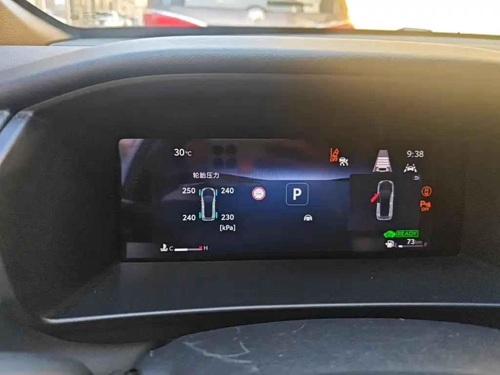 Toyota Frontlander — миниатюра 4