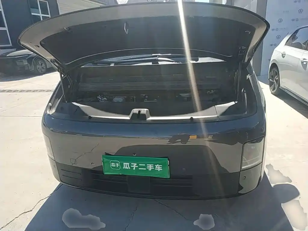 Li Auto Li MEGA — миниатюра 16