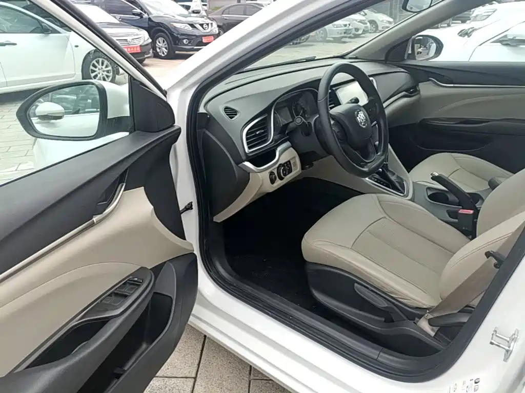 Buick Excelle — миниатюра 16