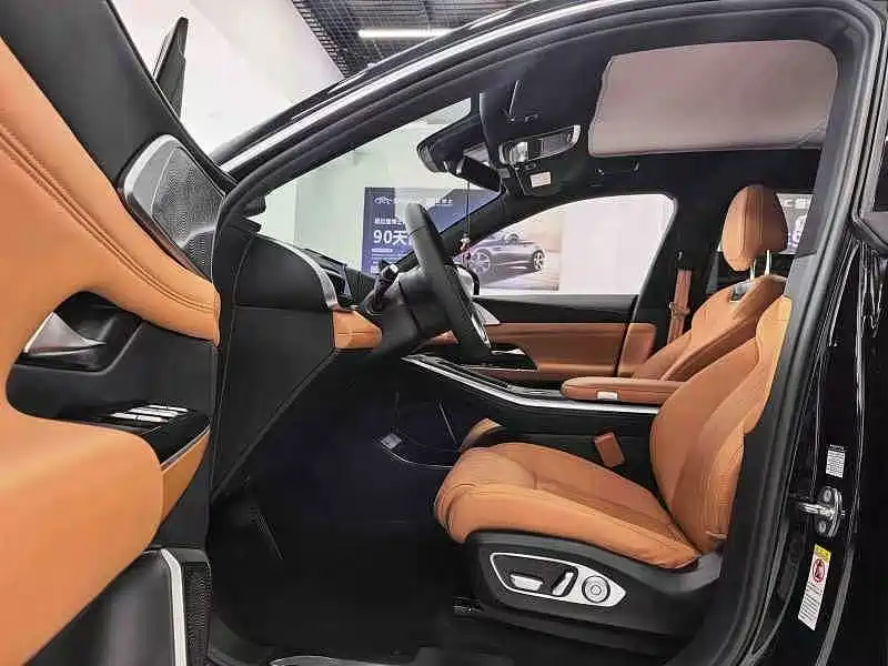 XPeng G9 — миниатюра 4