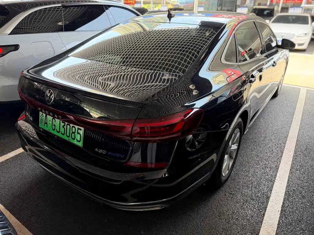 Volkswagen Passat 2022 430PHEV Luxury