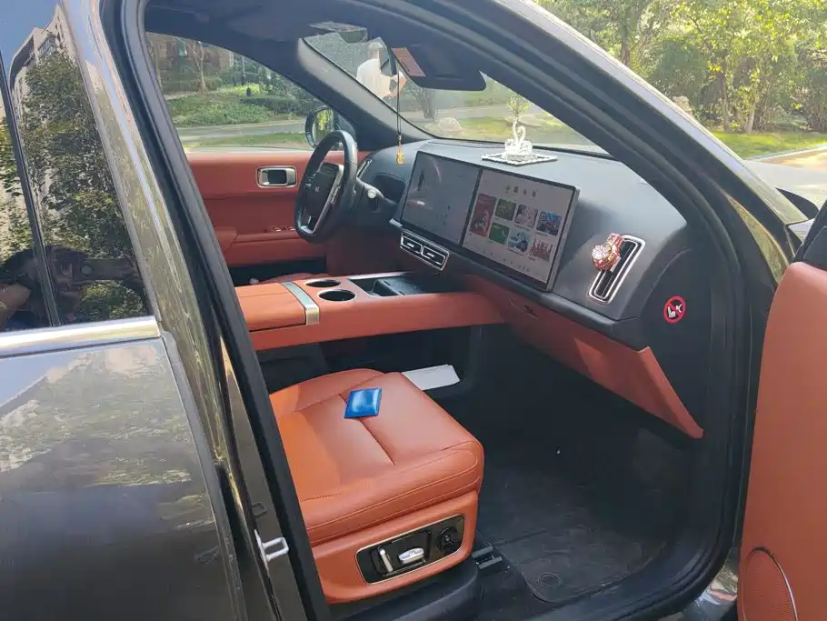 Li Auto Li L8 — миниатюра 8