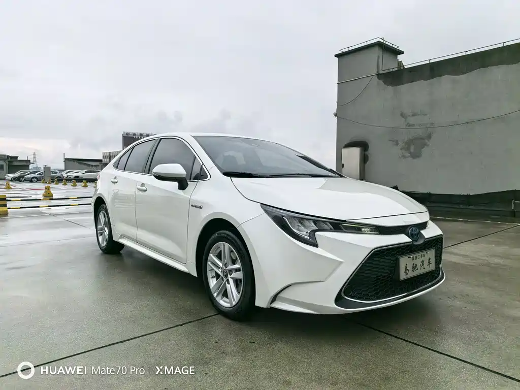 Toyota Corolla Levin 2019 1.8H E-CVT Luxury V