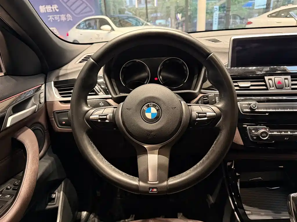 BMW X2 — миниатюра 8