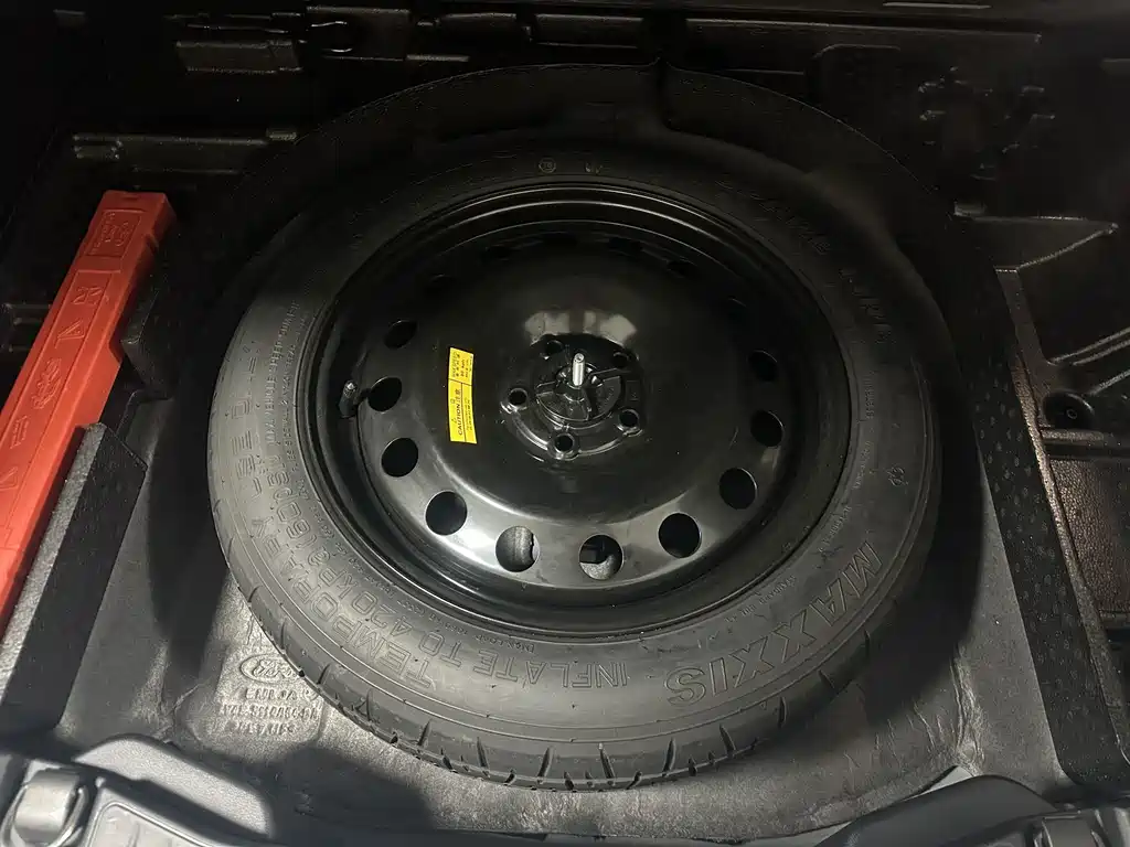 Ford Escape — миниатюра 17