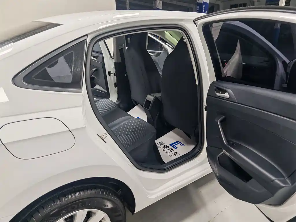 Volkswagen Lavida — миниатюра 11
