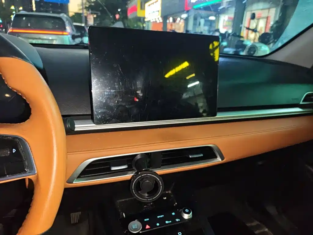 BYD e2 — миниатюра 14