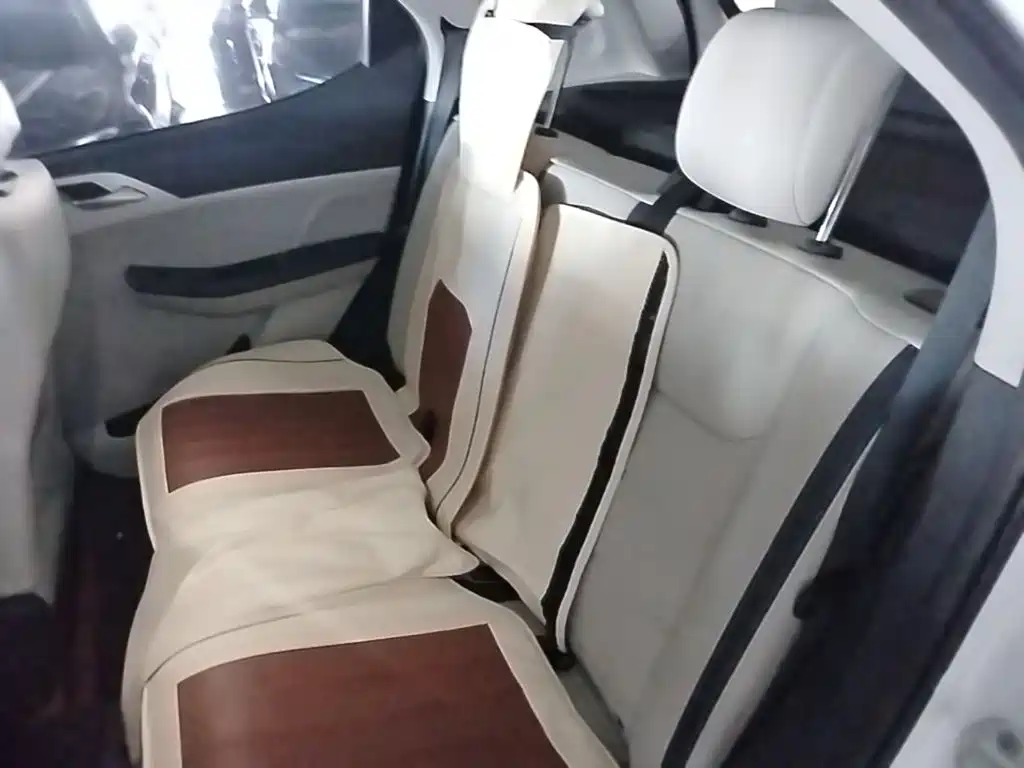 BYD Yuan Pro — миниатюра 13