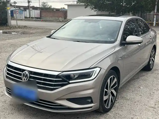 Volkswagen Sagitar