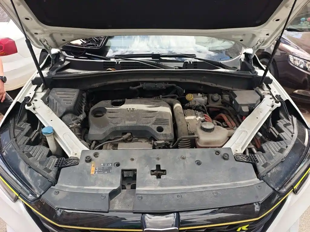 Roewe RX5 New Energy — миниатюра 16