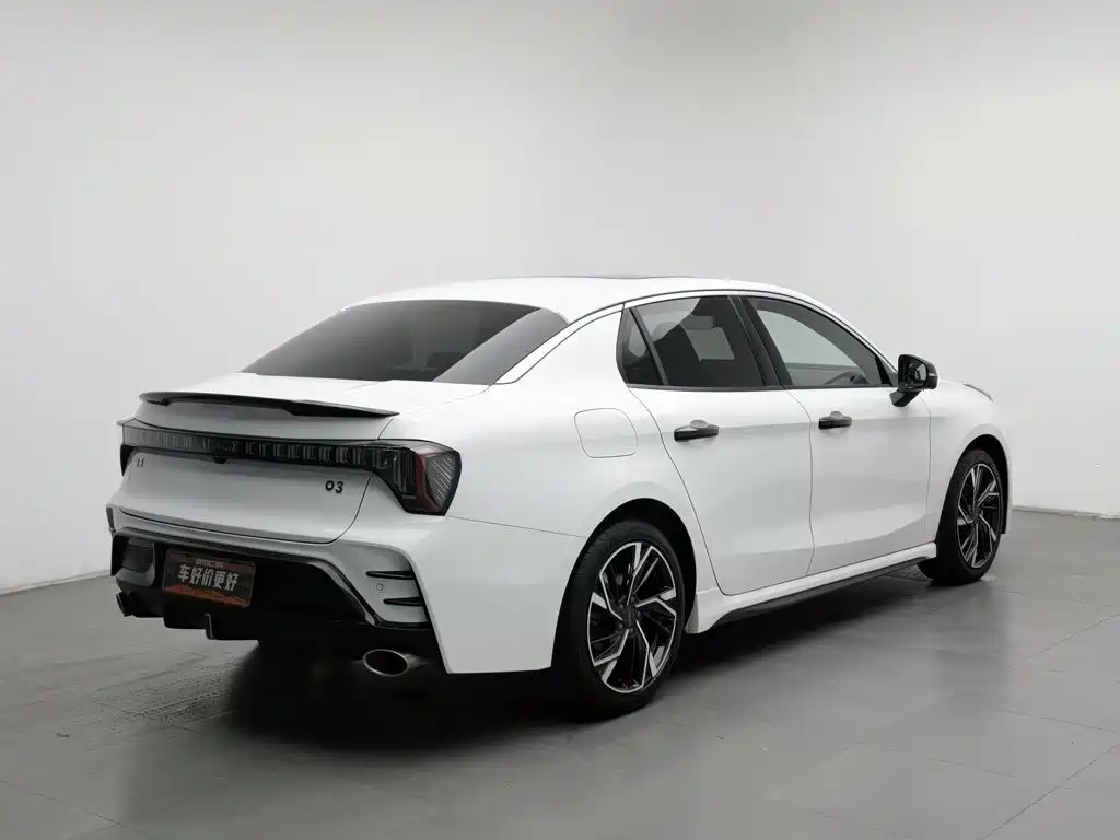 Lynk & Co 03 — миниатюра 2