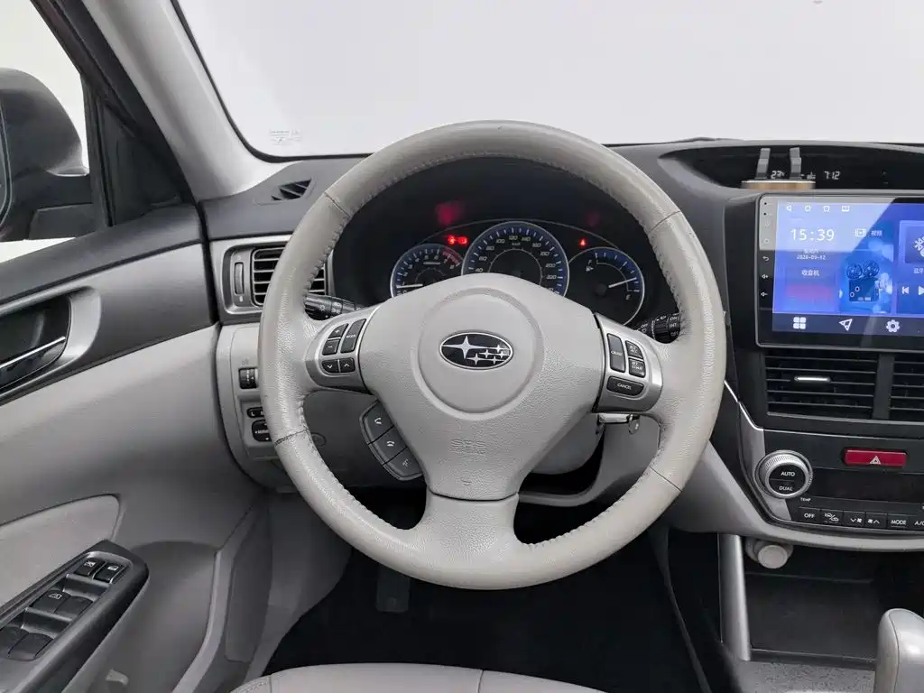 Subaru Forester — миниатюра 11