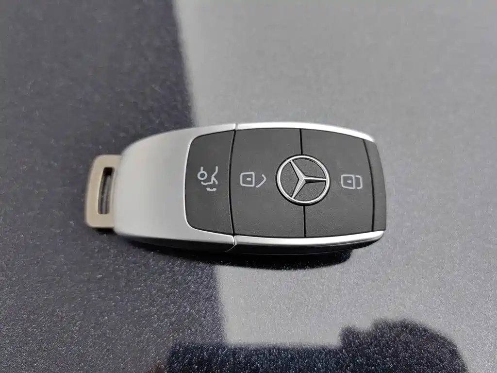Mercedes-Benz GLC — миниатюра 19