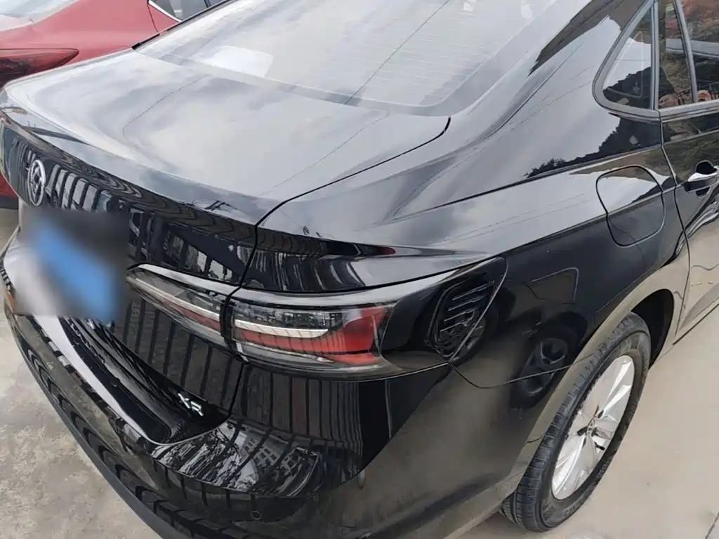 Volkswagen Lavida — миниатюра 7