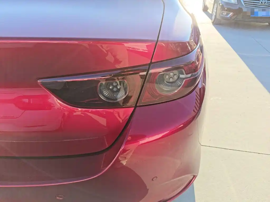 Mazda 3 Axela — миниатюра 8