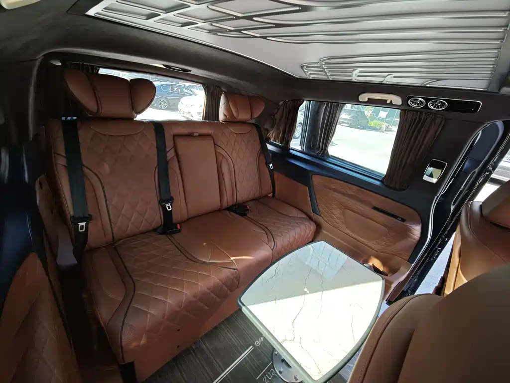 Mercedes-Benz Vito — миниатюра 16