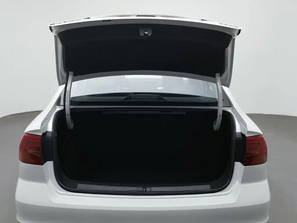 Volkswagen Bora — миниатюра 16