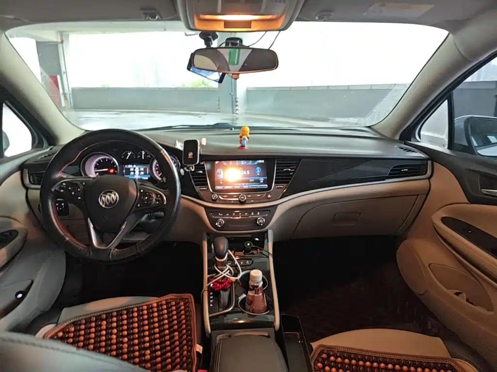 Buick Verano — миниатюра 11