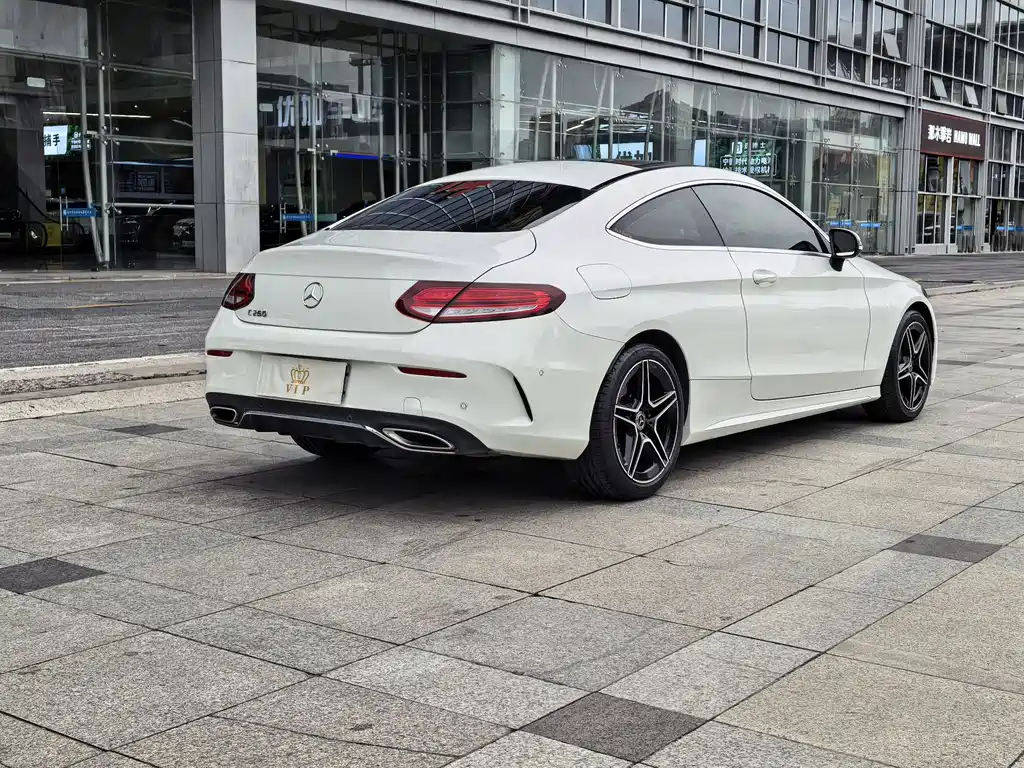 Mercedes-Benz C-Class (Import) — миниатюра 16