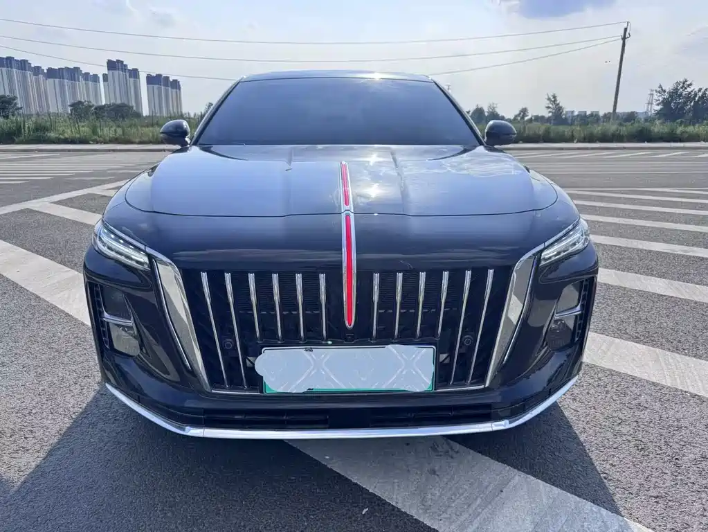 Hongqi H5 PHEV 2025 130