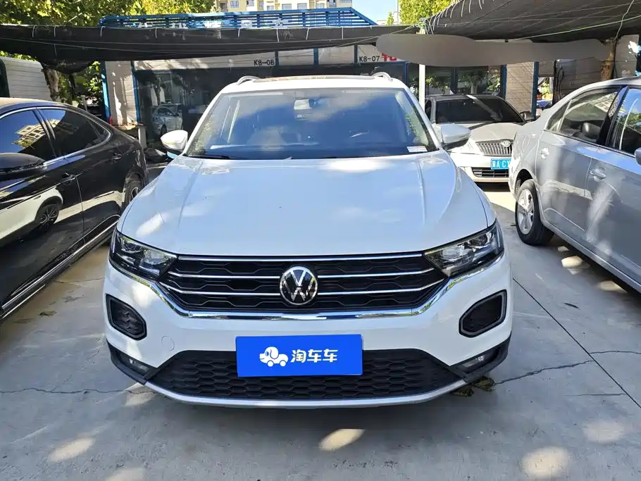 Volkswagen T-Roc — миниатюра 2