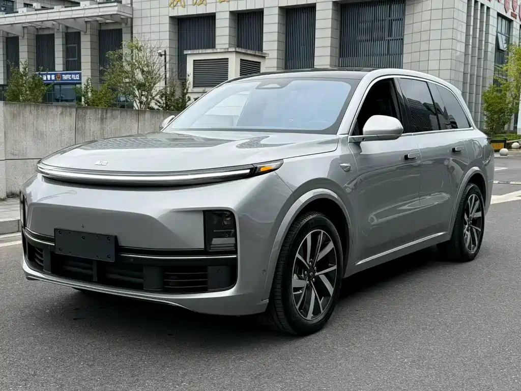 Li Auto Li L8