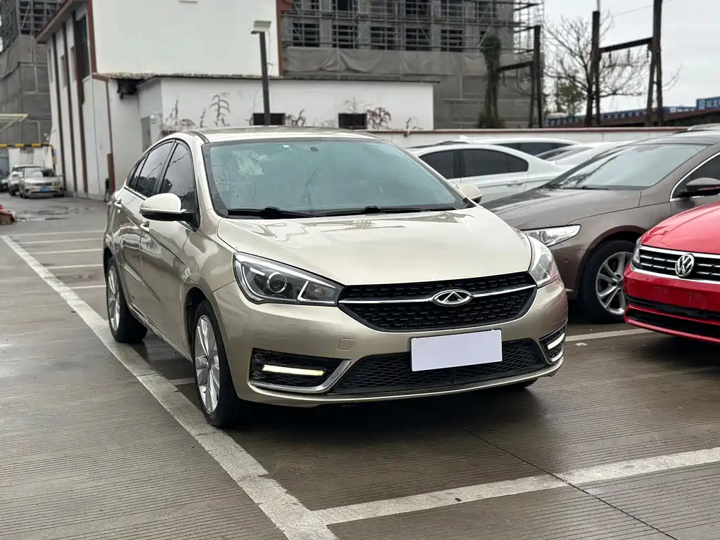 CHERY ARRIZO 5