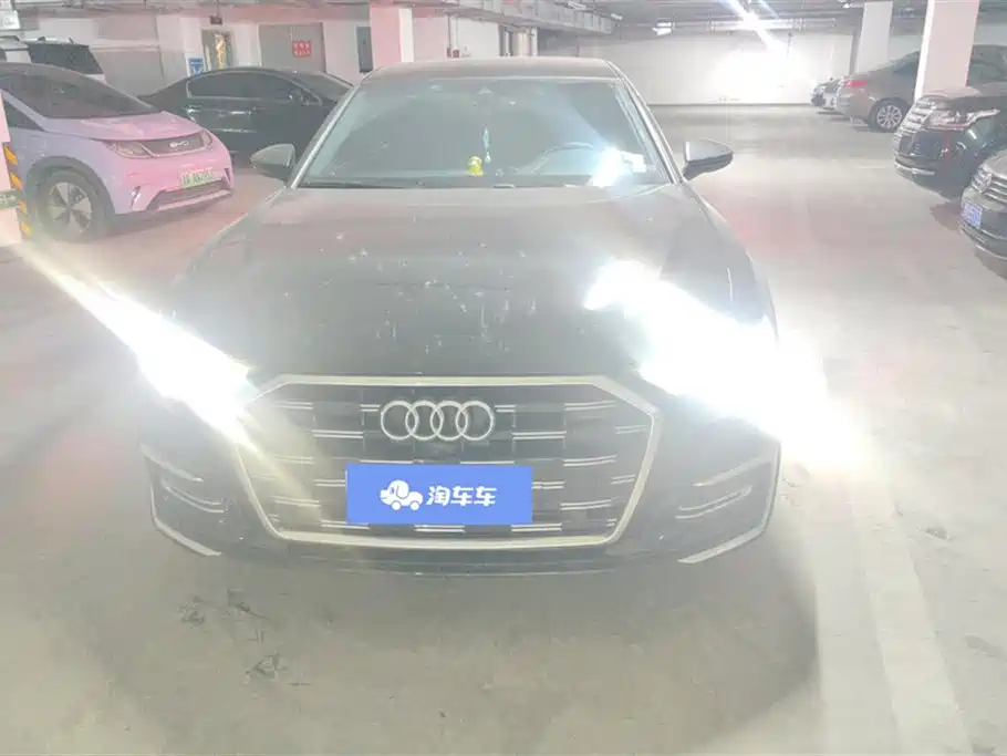 Audi A6L 2022 40 TFSI Luxury