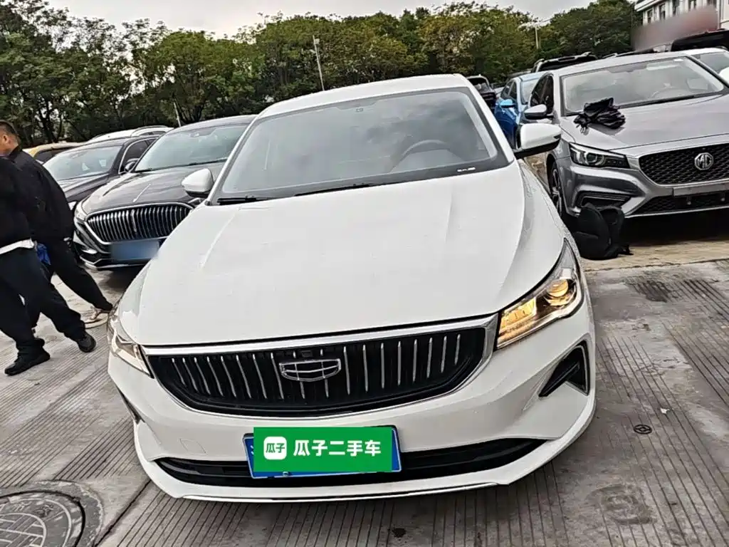 Geely Emgrand — миниатюра 3