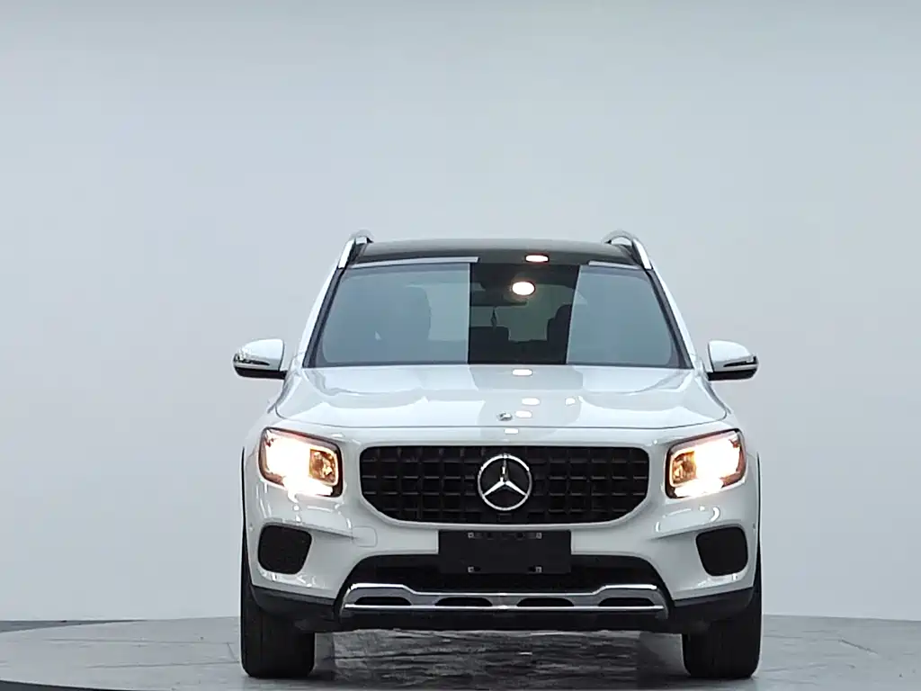 Mercedes-Benz GLB — миниатюра 3
