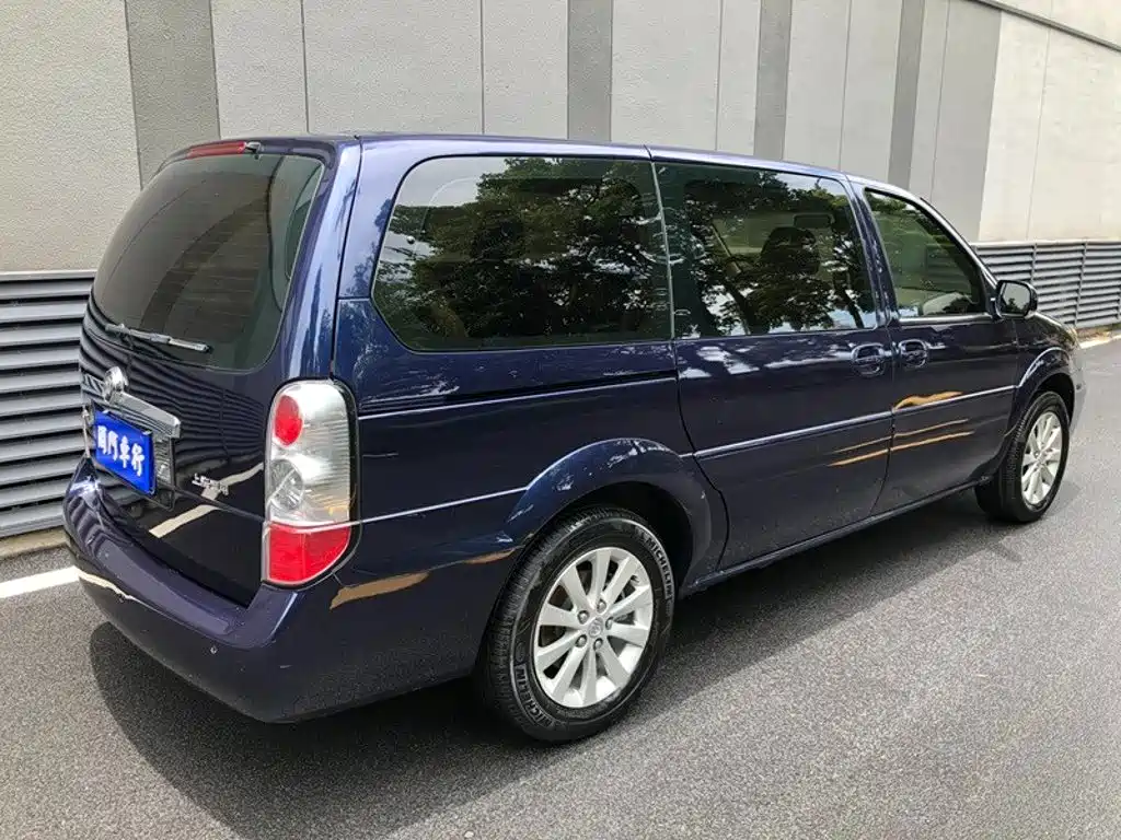 Buick GL8 — миниатюра 15