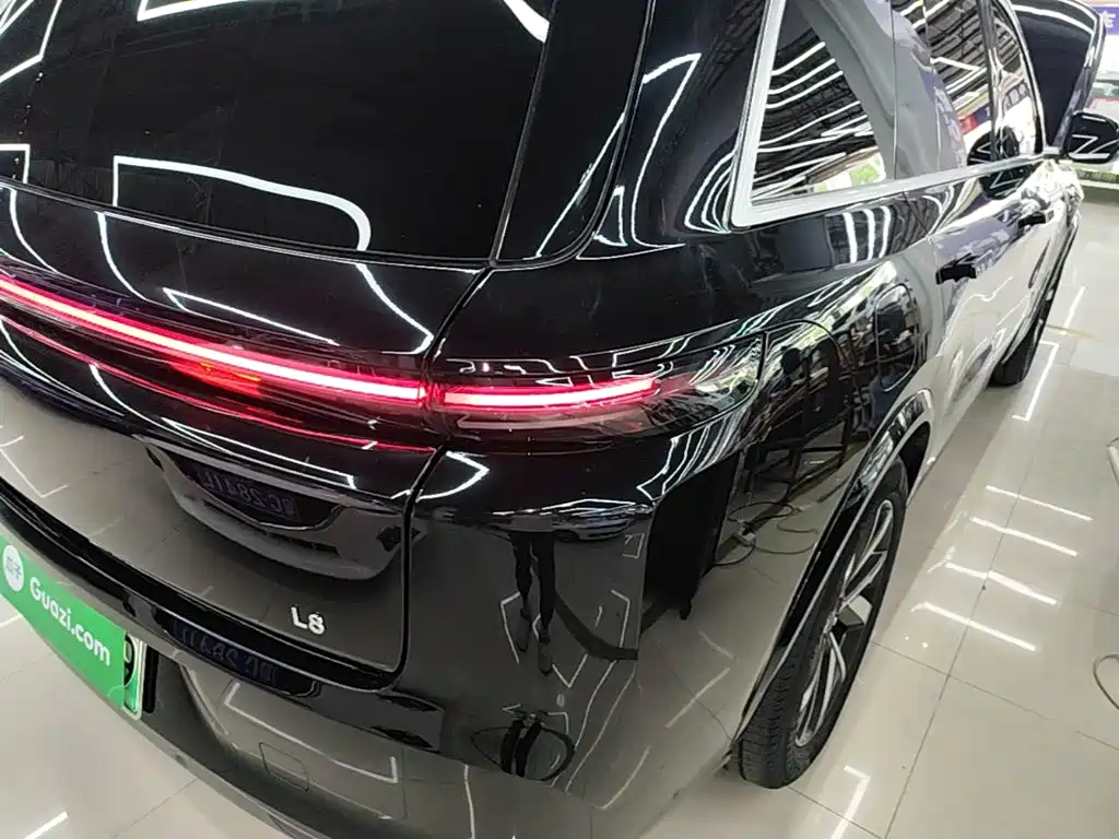 Li Auto L8 2023 Pro