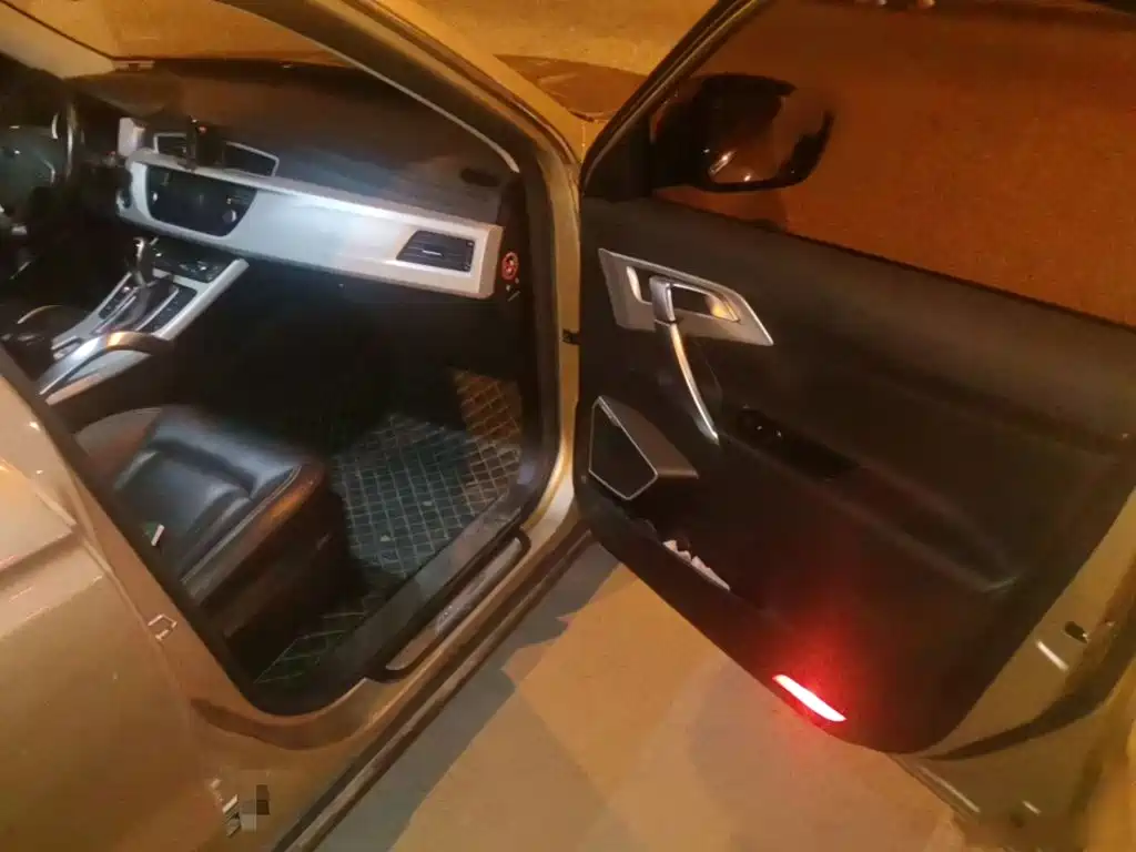 Geely Boyue — миниатюра 18