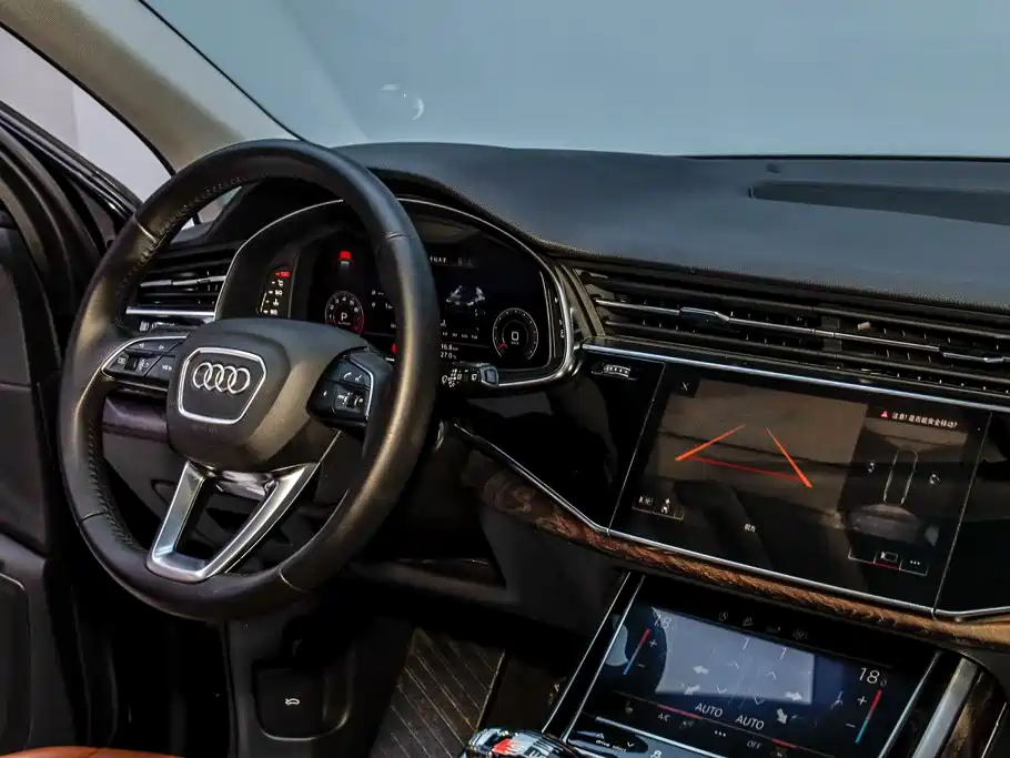Audi Q7 — миниатюра 29