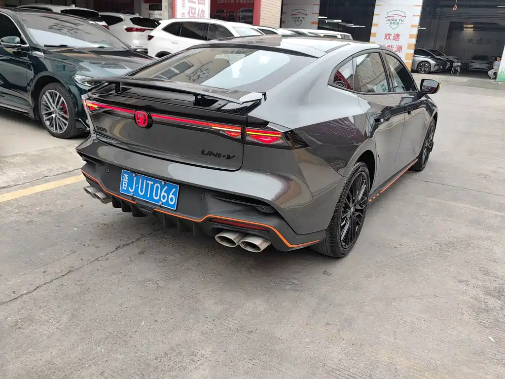 Changan UNI-V — миниатюра 14