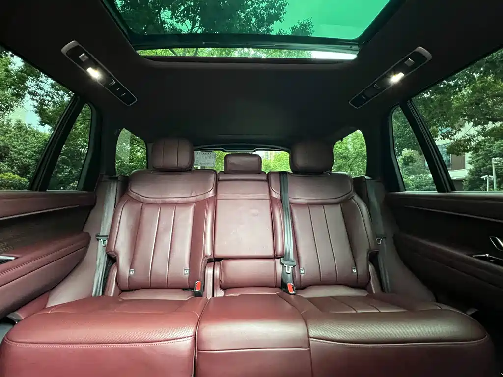 Land Rover Range Rover — миниатюра 18