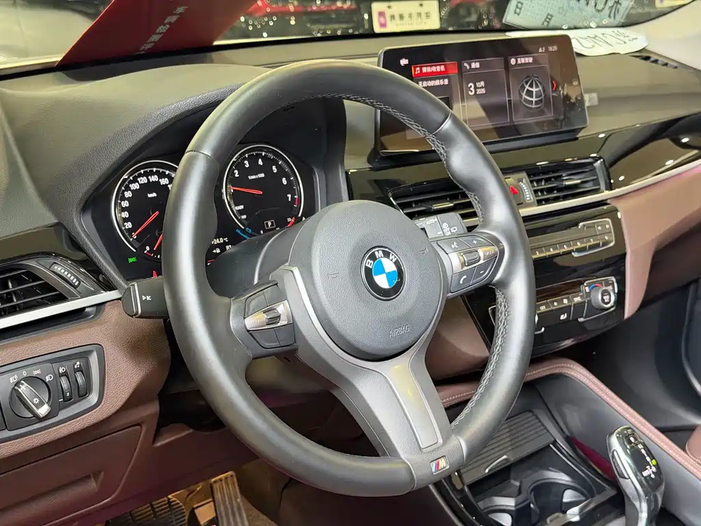 BMW X1 — миниатюра 7