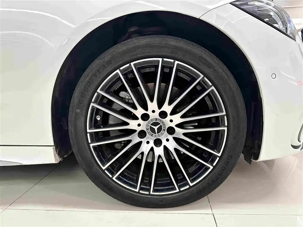 Mercedes-Benz C-Class — миниатюра 33